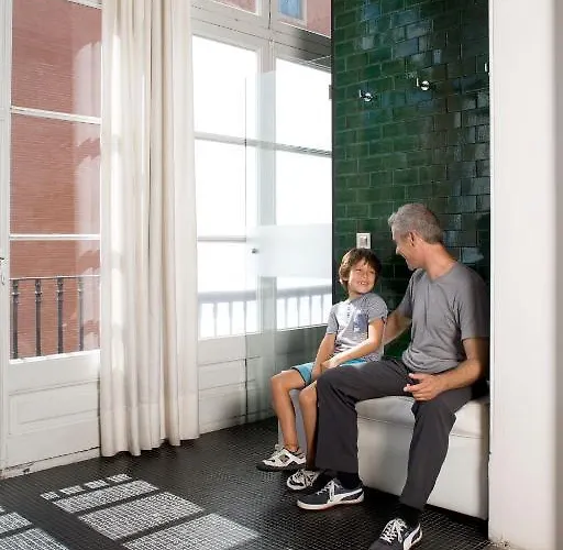 Hotel Praktik Rambla 3*