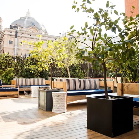 מלון Praktik Rambla 3*