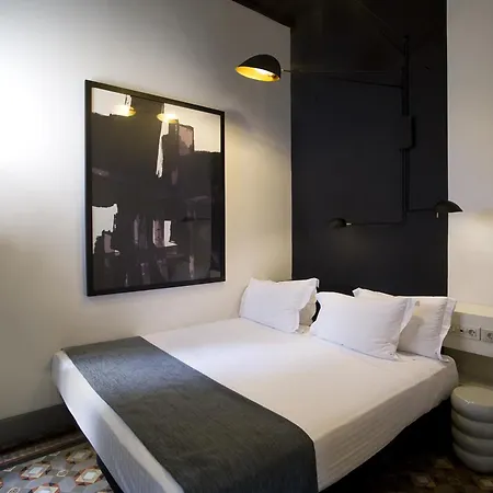 Praktik Rambla Hotell
